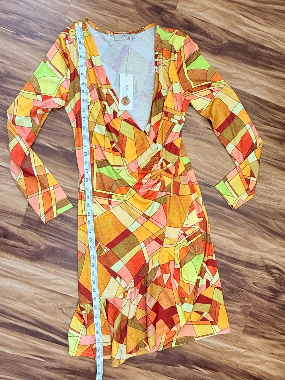 ASTRID Italian Made Geo-Print Wrap Dress - Picture 6 of 6
